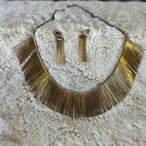 Vintage 70’s Gold Tone Fringe Necklace and Clip Earring Set